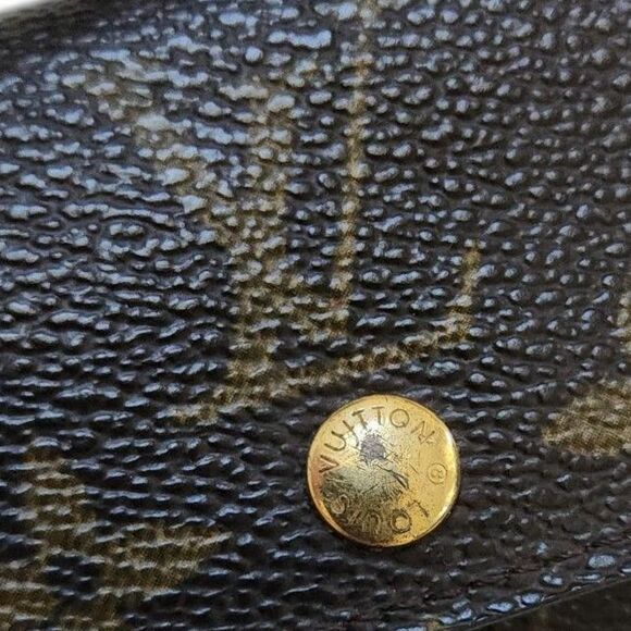 Louis Vuitton LV Monogram Coated Canvas 4 Ring Key Holder - Picture 6 of 10